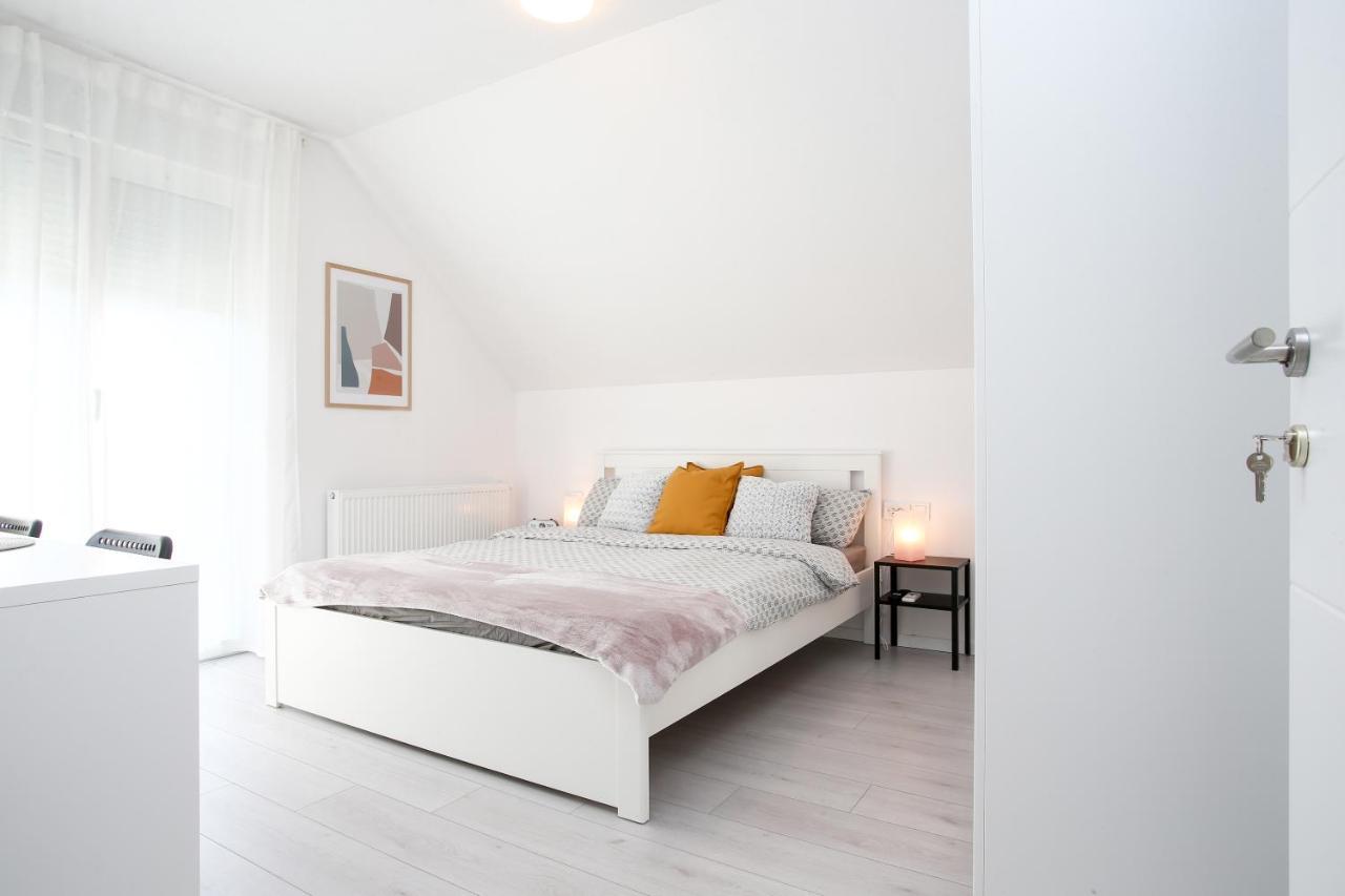 White Rooms Arena Ζάγκρεμπ Εξωτερικό φωτογραφία